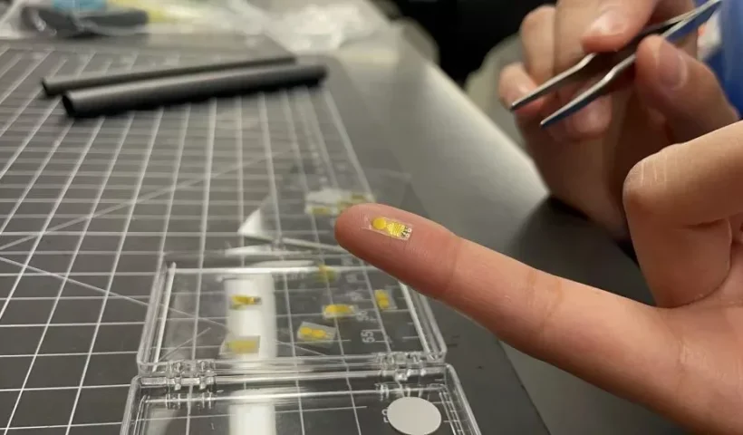 ساخت ایمپلنت بسیار کوچکی که می‌تواند سلامت عضو پیوندی را تحت نظر بگیرد